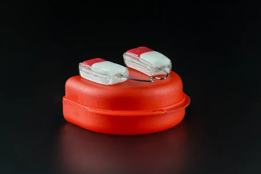 A BALANCER TO STABILIZE THE BITE AND THE SYMPTOMS OF TMJ